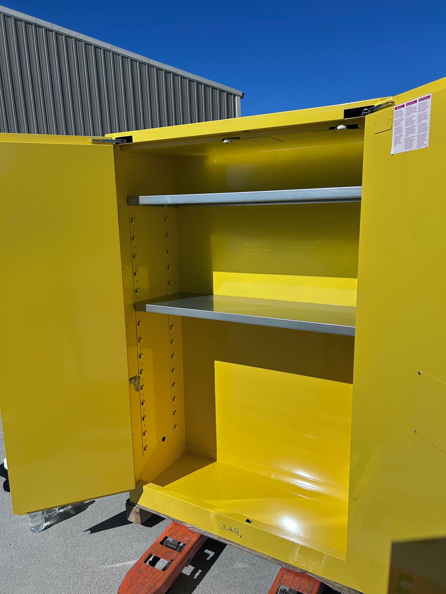 Eagle – Justrite Safety Group 45 Gallon Fire Cabinet 1945X