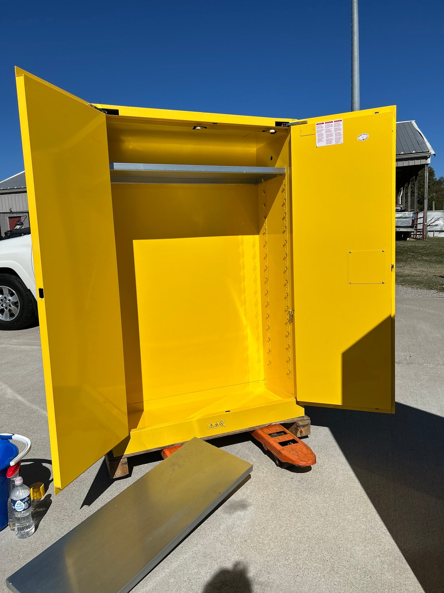 Eagle – Justrite Safety Group 45 Gallon Fire Cabinet 1945X