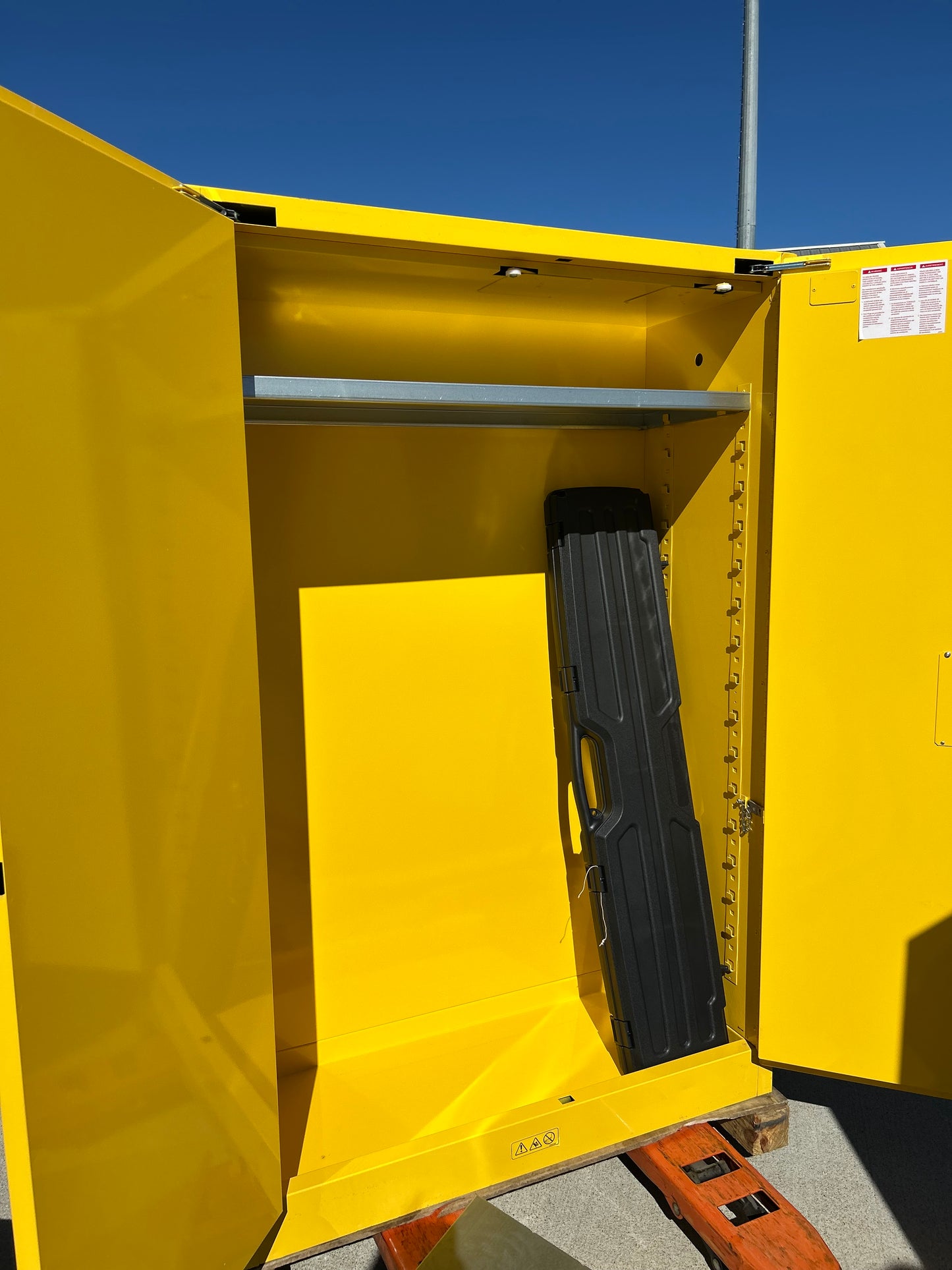 Eagle – Justrite Safety Group 45 Gallon Fire Cabinet 1945X