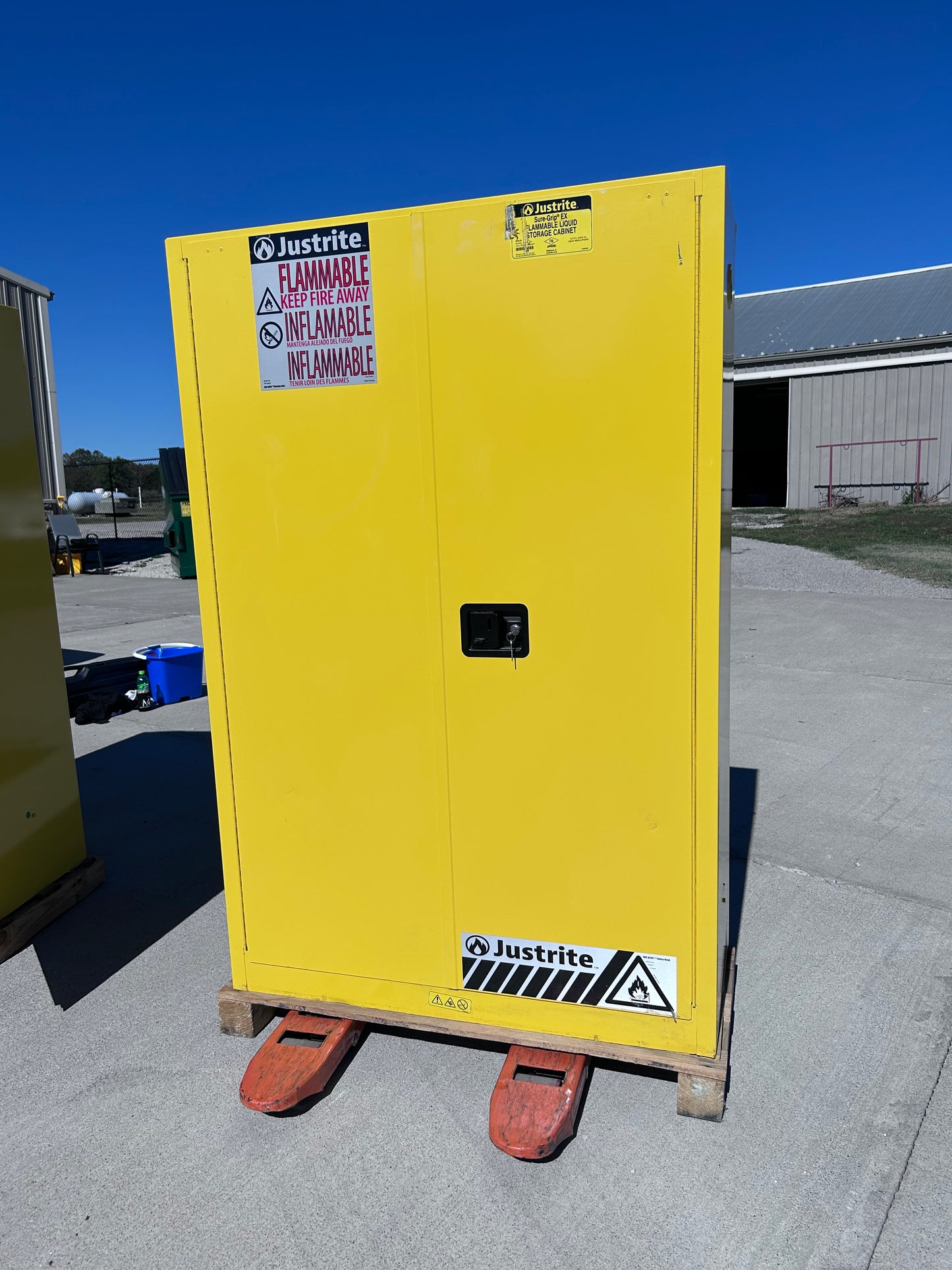 Eagle – Justrite Safety Group 45 Gallon Fire Cabinet 1945X
