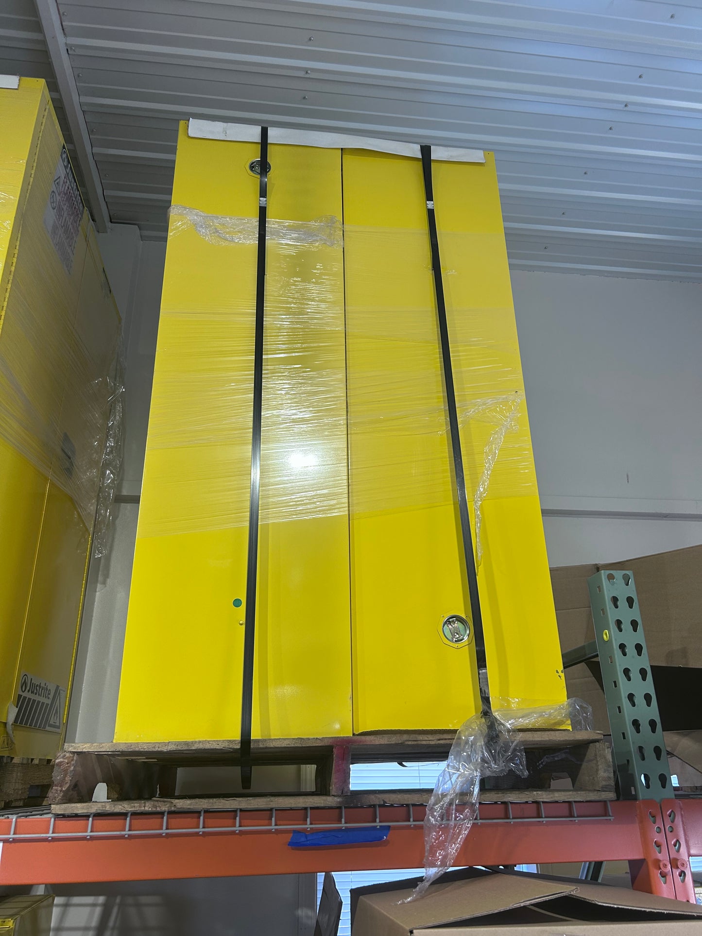 Eagle – Justrite Safety Group 45 Gallon Fire Cabinet 1945X